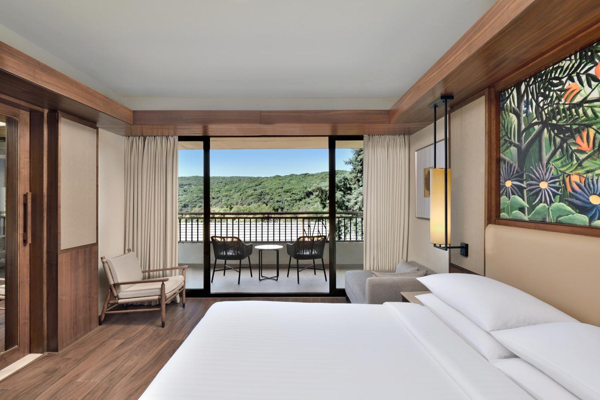 Courtyard By Marriott Mahabaleshwar Hotell Exteriör bild