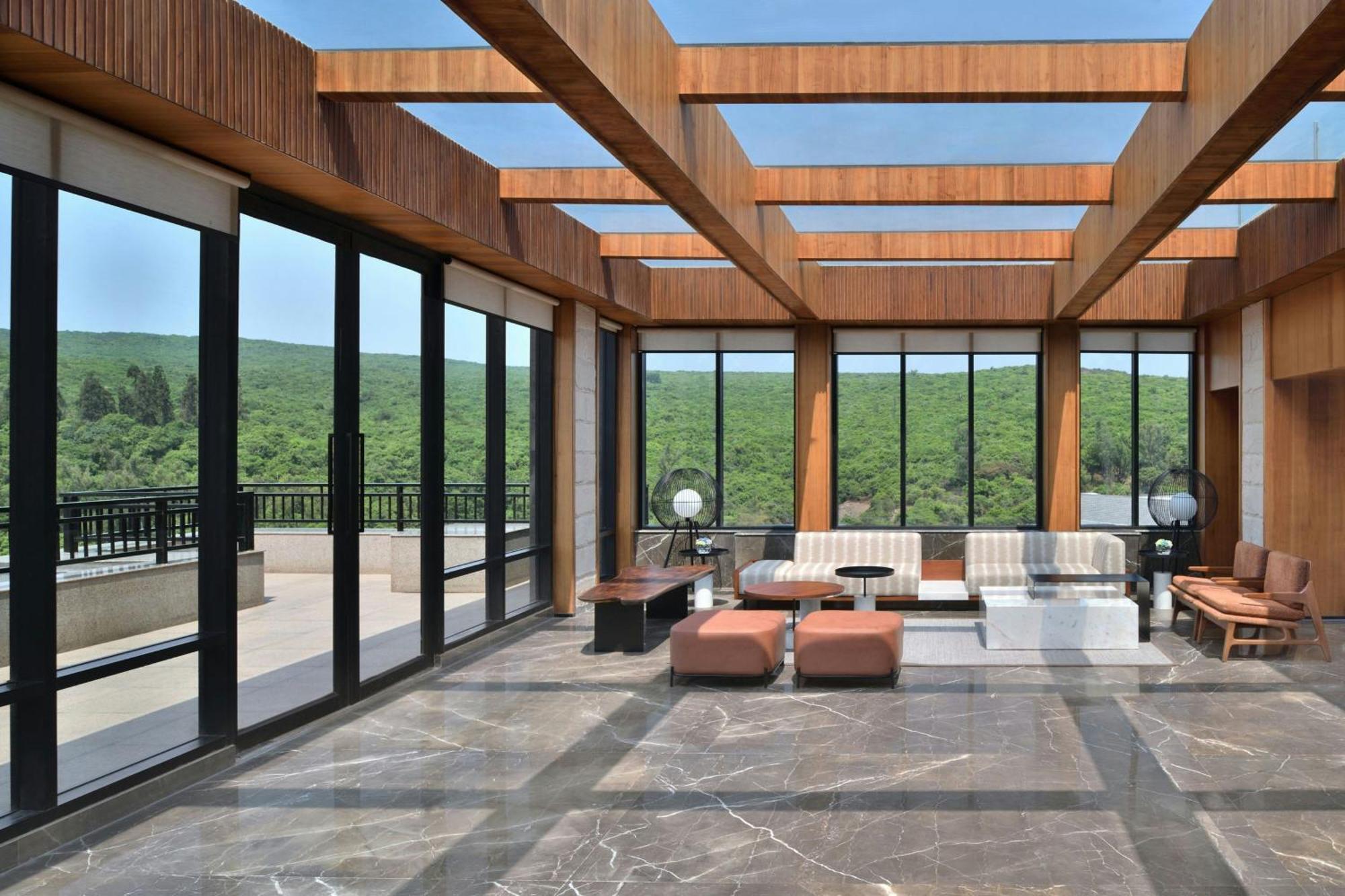 Courtyard By Marriott Mahabaleshwar Hotell Exteriör bild