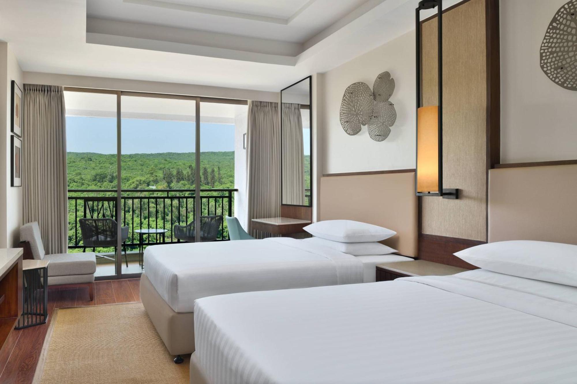 Courtyard By Marriott Mahabaleshwar Hotell Exteriör bild