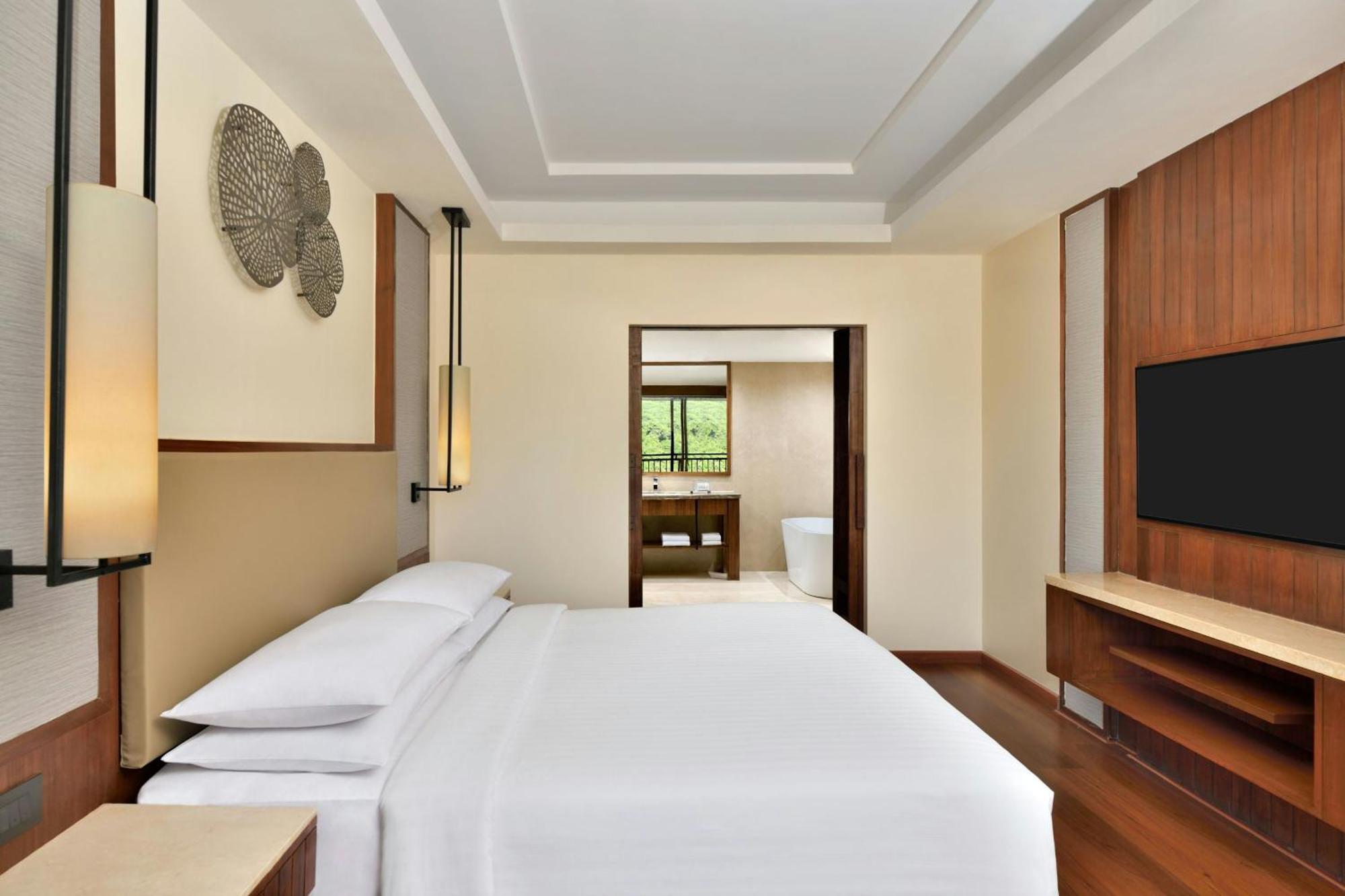 Courtyard By Marriott Mahabaleshwar Hotell Exteriör bild