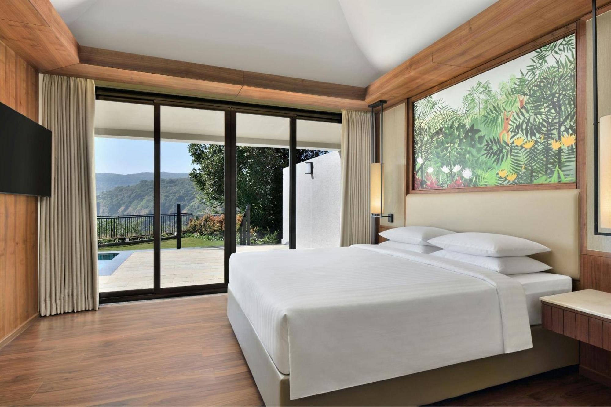 Courtyard By Marriott Mahabaleshwar Hotell Exteriör bild