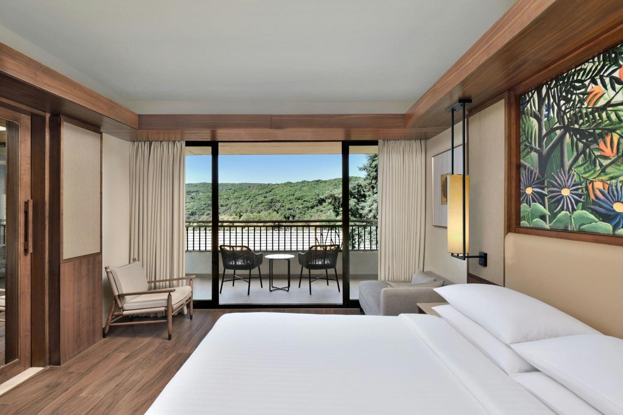 Courtyard By Marriott Mahabaleshwar Hotell Exteriör bild