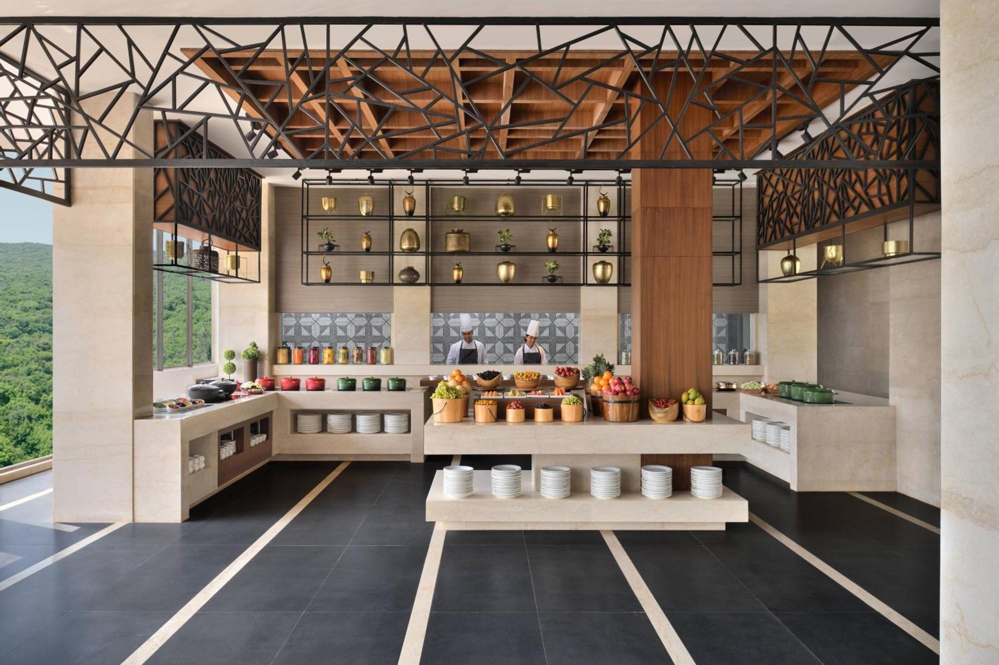 Courtyard By Marriott Mahabaleshwar Hotell Exteriör bild